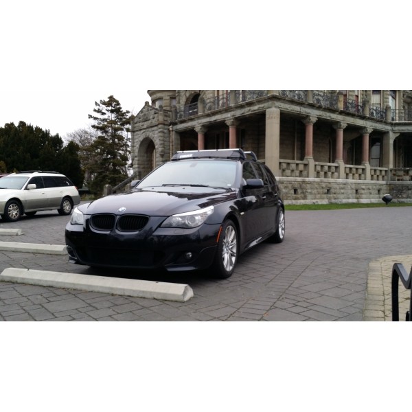 Bare portbagaj pentru Bmw E61 Seria 5 Touring 2004 din aluminiu cu sistem antifurt si cheie Bare portbagaj pentru Bmw E61 Seria 5 Touring 2004 din aluminiu cu sistem antifurt si cheie