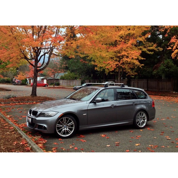 Bare portbagaj pentru Bmw E91 Seria 3 Touring (Break) 2010 din aluminiu cu sistem antifurt si cheie Bare portbagaj pentru Bmw E91 Seria 3 Touring (Break) 2010 din aluminiu cu sistem antifurt si cheie