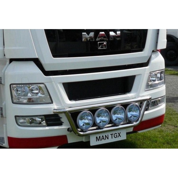Bullbar/Bara Proiectoare Inox Grila Partea Inferioara Man TGX Euro 5 2007-2012 Bullbar/Bara Proiectoare Inox Grila Partea Inferioara Man TGX Euro 5 2007-2012