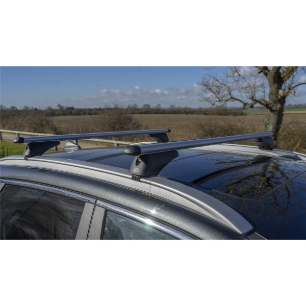 Bare Portbagaj Aero Toyota RAV4 (A4) 2014 cu bare longitudinale integrate din fabrica Bare Portbagaj Aero Toyota RAV4 (A4) 2014 cu bare longitudinale integrate din fabrica