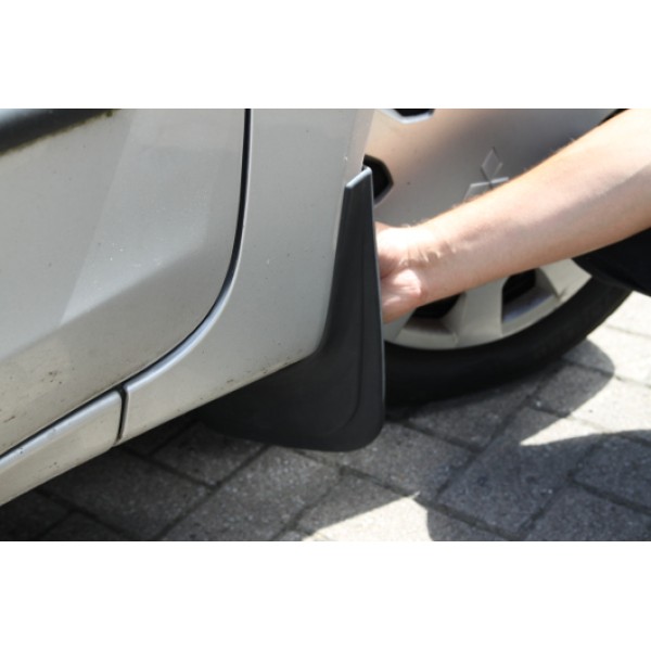 Set APARATORI NOROI MITSUBISHI LANCER 2003-2016 Set APARATORI NOROI MITSUBISHI LANCER 2003-2016