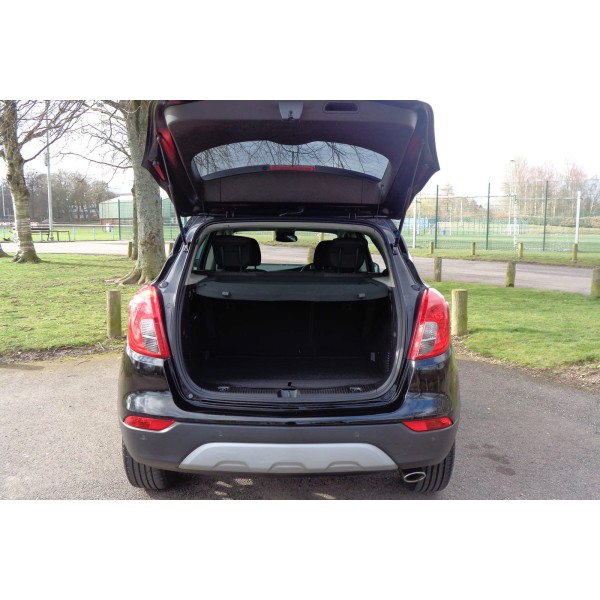 Rulou polita portbagaj OPEL MOKKA A J13 2012-2016 Cod OEM 42554864