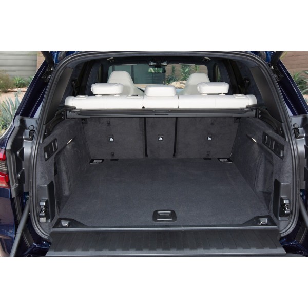 Rulou polita portbagaj BMW X5 G05 2018+2026 Cod OEM 7479563