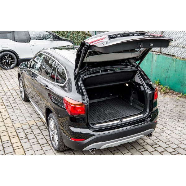 Rulou polita portbagaj BMW X1 F48 2015-2022 Cod OEM 51467378621