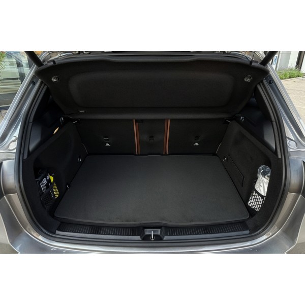 Rulou polita portbagaj MERCEDES B-CLASS W247 2018+2026Cod OEM A2476901601