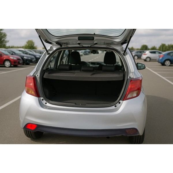 Rulou polita portbagaj TOYOTA YARIS III XP130 2011-2017 Cod OEM 64330-0D240