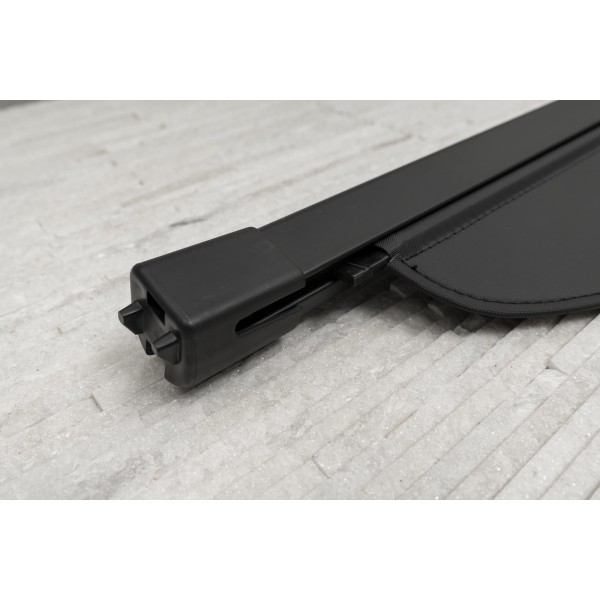 Rulou polita portbagaj LAND ROVER DISCOVERY SPORT L550 2014-2026 Cod OEM  FK72-46668 / LR106898 / LR060581 / LR072333 / LR073376 / LR090841