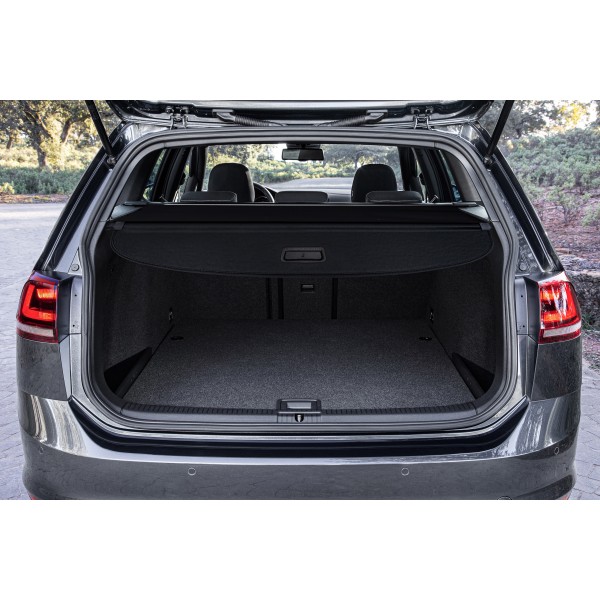 Rulou polita portbagaj VOLKSWAGEN GOLF 7 VII 5G VARIANT (KOMBI) 2013-2020  Cod OEM  5G9867871F / 5G9867871K / 5G9867871