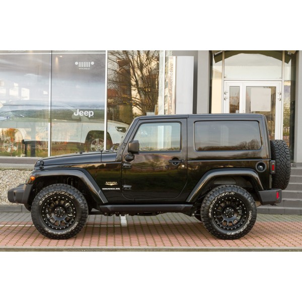 Praguri Electrice Jeep Wrangler JK 4 Uși 2007-2018 – Trepte Laterale Retractabile Aluminiu