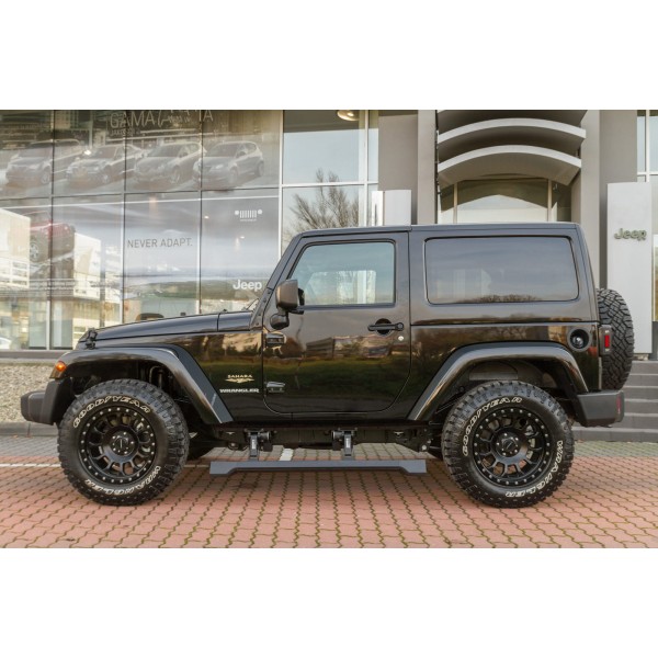 Praguri Electrice Jeep Wrangler JK 4 Uși 2007-2018 – Trepte Laterale Retractabile Aluminiu